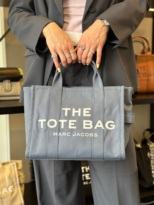 The Medium Tote Blue Shadow